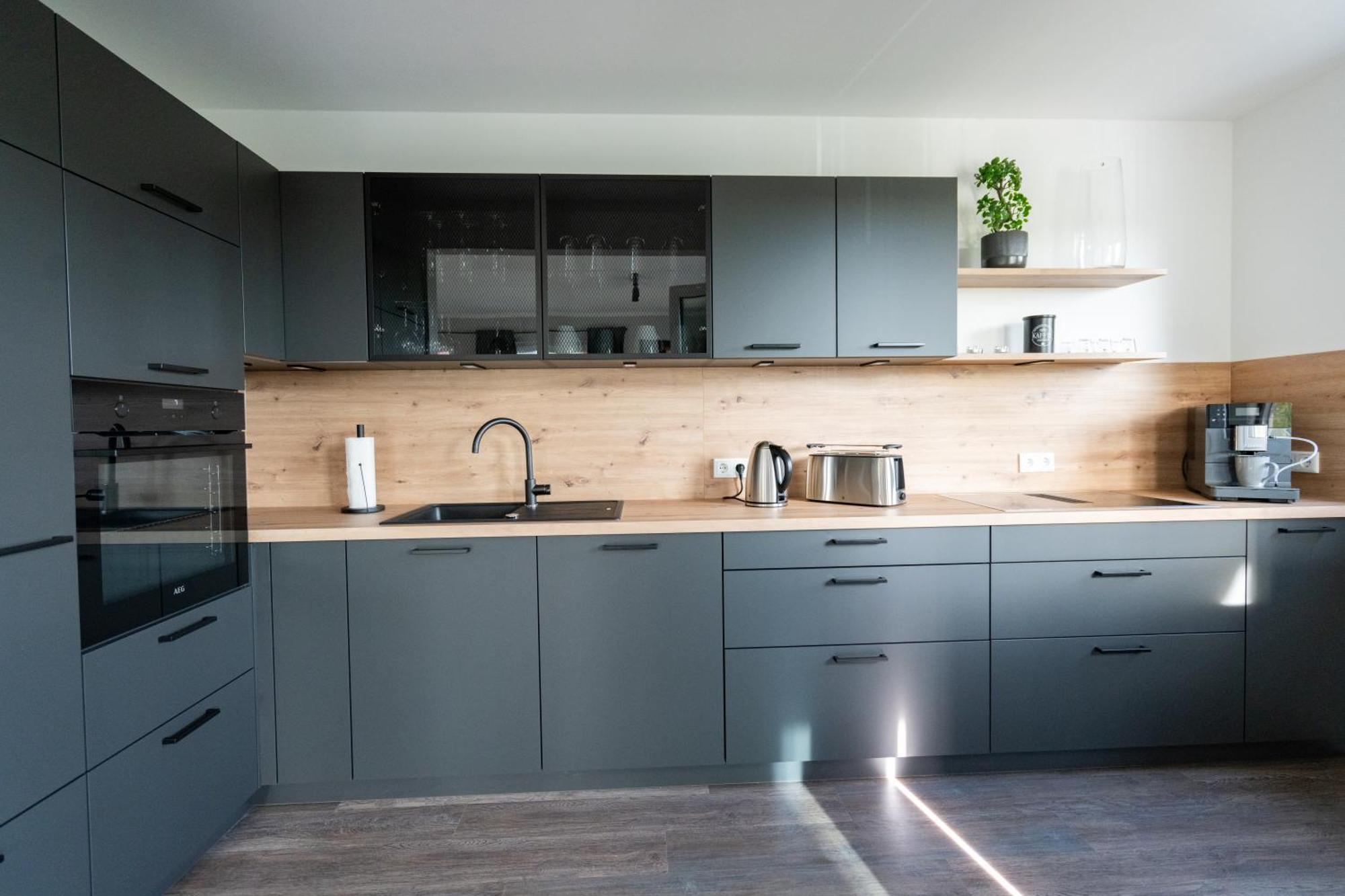 Cozy City Dream Apartment Mit Terrasse Und Parkplatz - 90M² Drezno Zewnętrze zdjęcie